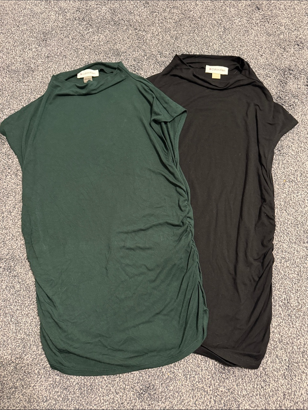 Women’s Short Sleeve Tunic Top — Forest Green and Black Set